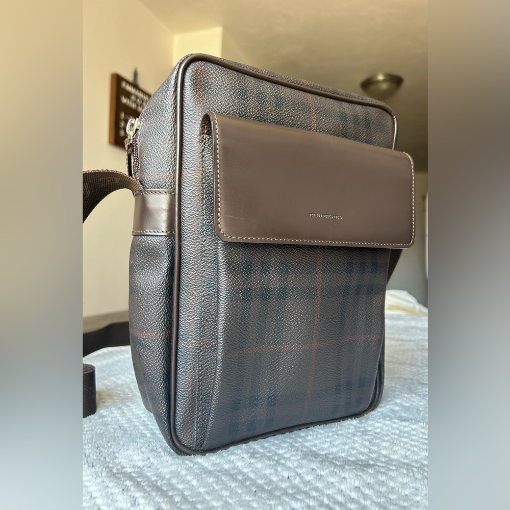 Vintage Burberry Crossbody Bag